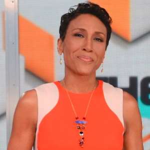 Robin Roberts (Newscaster)